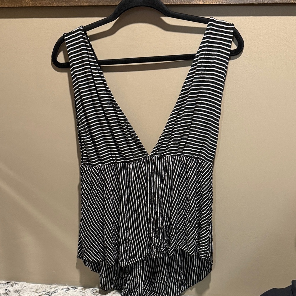 Black and White Striped Sleeveless Top